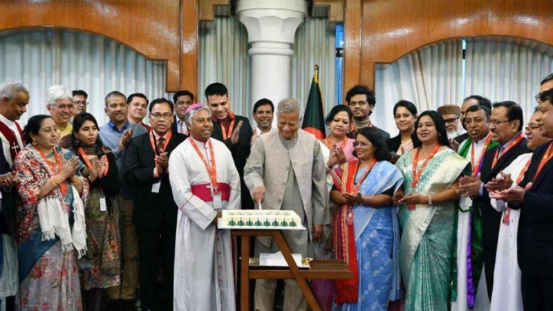 ধর্মীয় শান্তির বাণী নিজের মধ্যে স্থাপন করতে হবে: প্রধান উপদেষ্টা